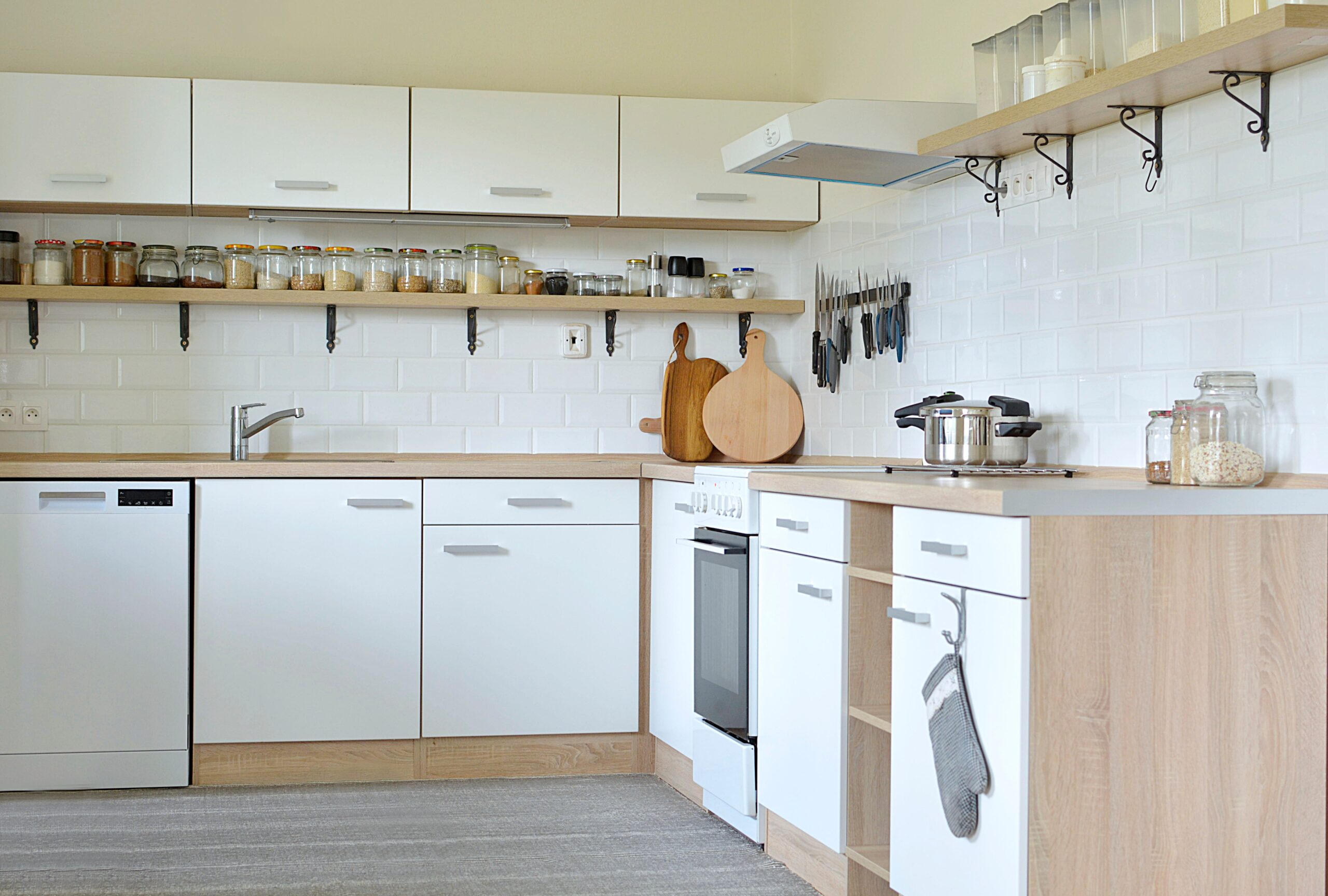 Do Kitchen Have Backs? (& If So, WHY?!) DIY Home Ninja